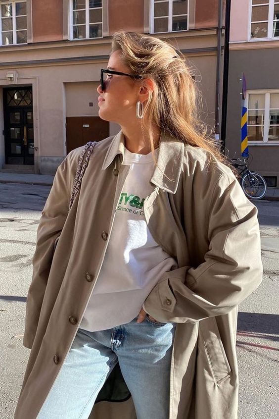 6 Pieces Every Woman Should Have In Her Closet