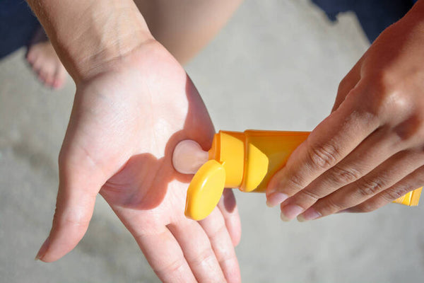 Why Should We Use Sunscreen In All Seasons?