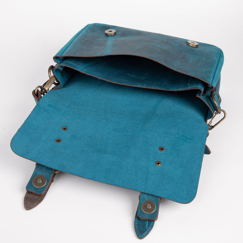 Belt Strap Crossbody Bag - Chicatolia
