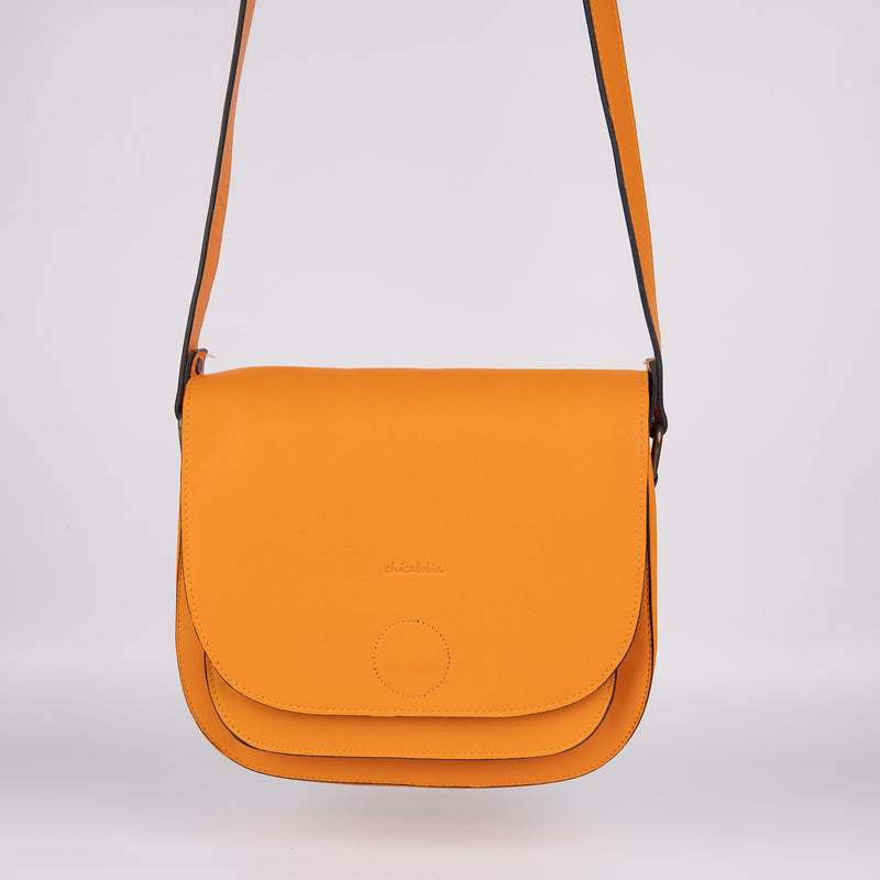 Medium-Sized Crossbody Bag - Orange - Chicatolia