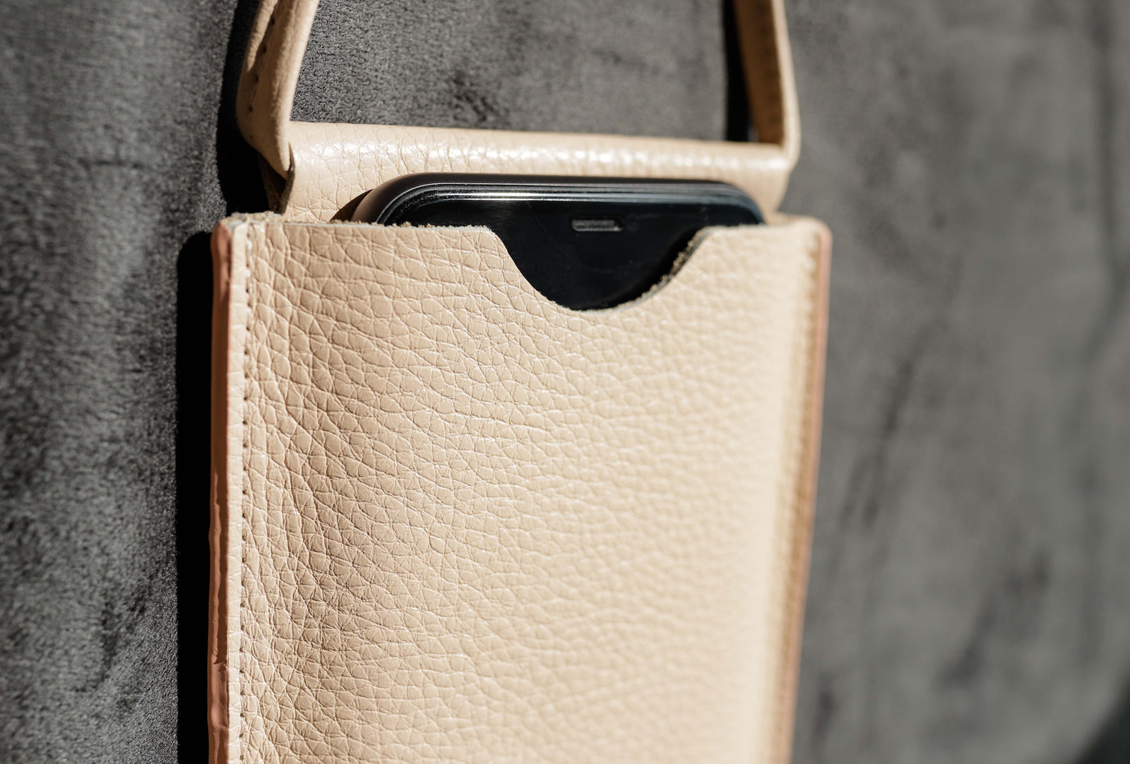 phonebagpink3_1600x.jpg?v=